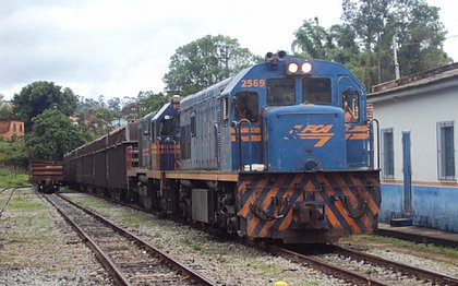 Especialistas exigem união por ferrovias baianas em evento da Usuport e CBPM